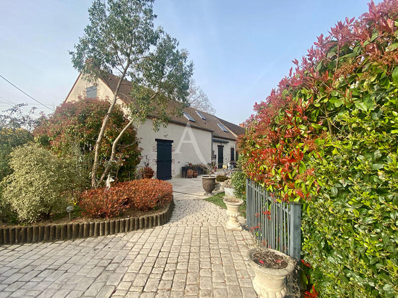 Maison - 122 m² - 5 pièces