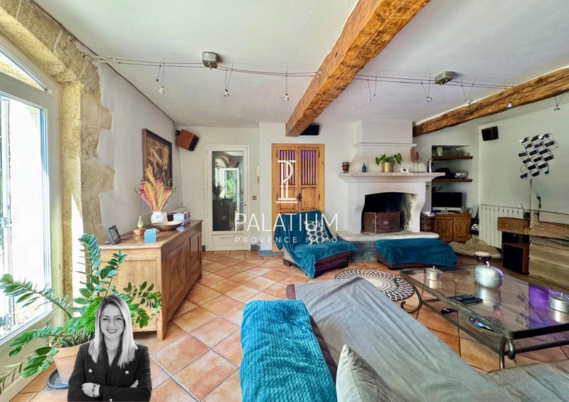 Mas - 205 m² - 6 pièces