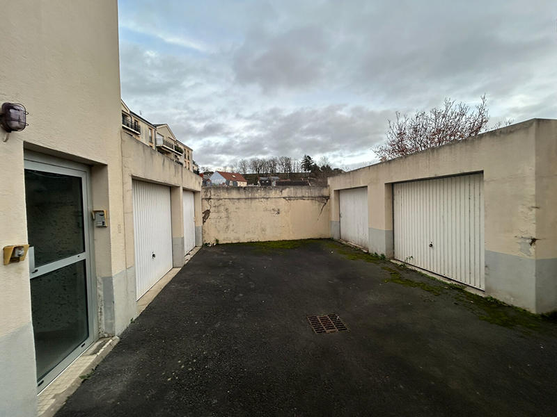 Immeuble - 200 m² - 10 pièces
