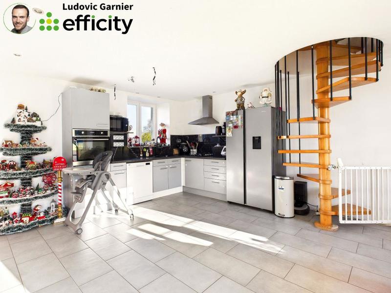 Maison - 93 m² - 3 pièces