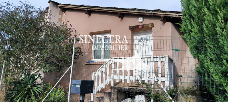 Maison - 450 m² - 20 pièces