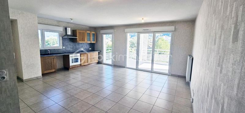 Appartement - 76 m² - 4 pièces