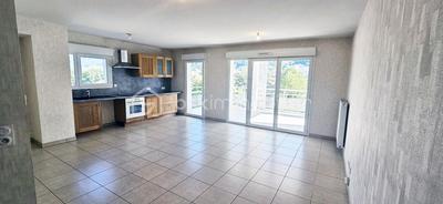 Appartement - 76 m² - 4 pièces