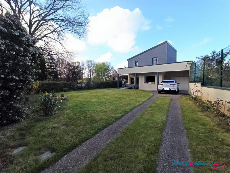 Maison contemporaine - 109 m² - 4 pièces