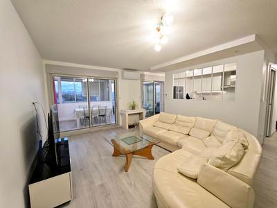 Appartement - 85 m² - 3 pièces