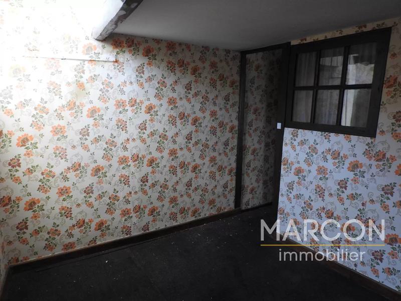 Immeuble - 103 m² - 5 pièces