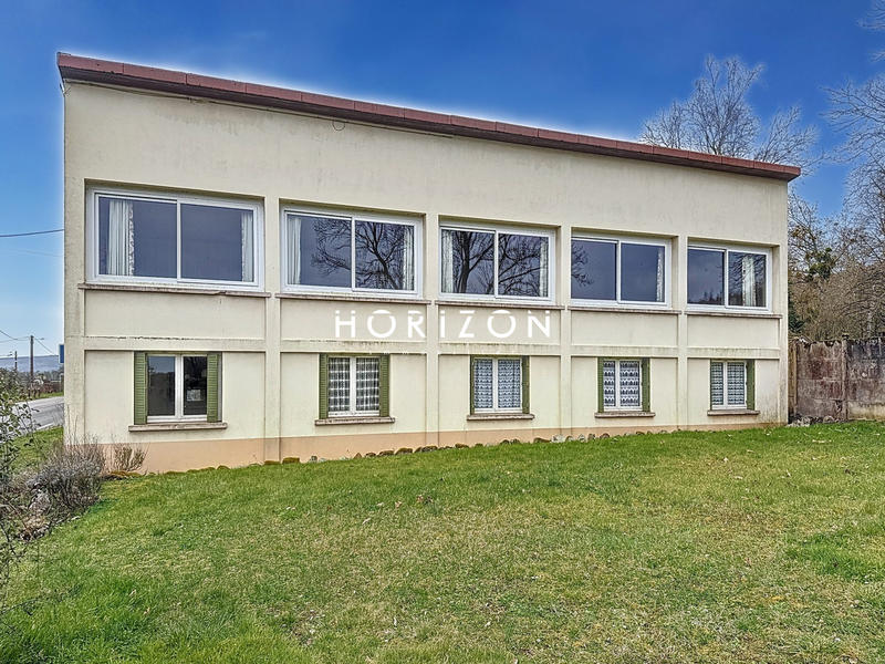 Maison ancienne - 240 m² - 10 pièces