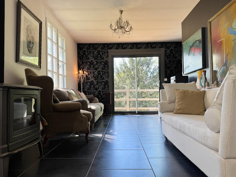 Maison - 211 m² - 8 pièces