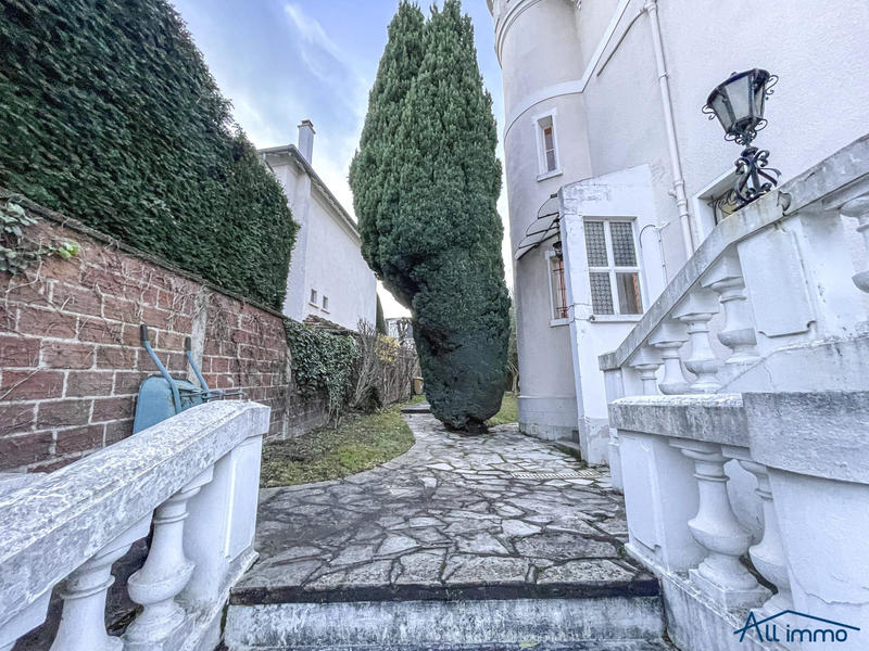 Maison ancienne - 150 m² - 7 pièces