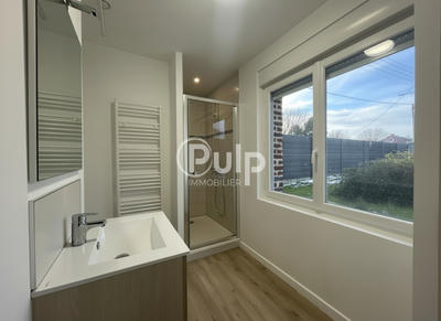 Maison - 96 m² - 4 pièces