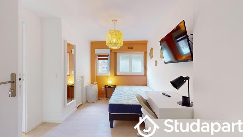 Chambre - 9 m² - 1 pièce