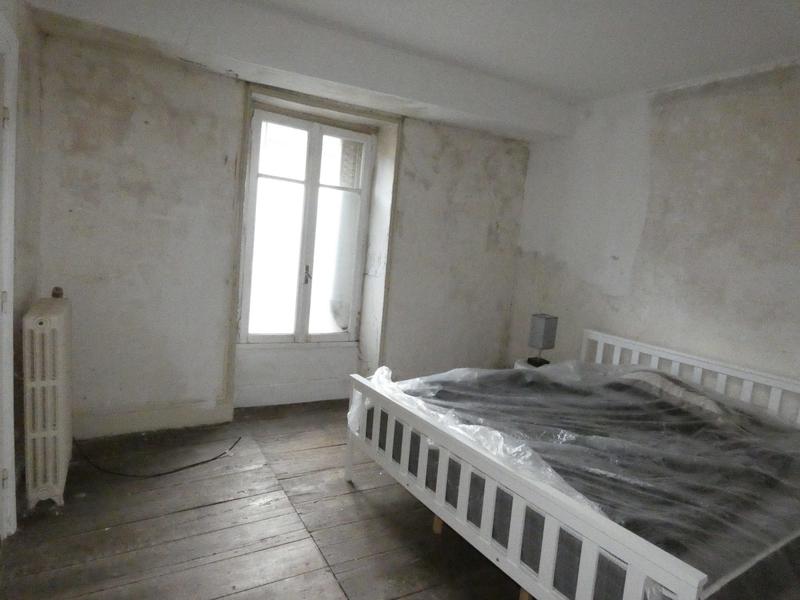 Maison - 104 m² - 6 pièces