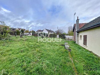 Terrain - 592 m²