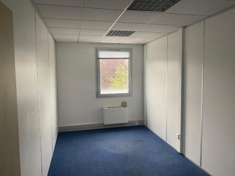 Bureau - 186 m²