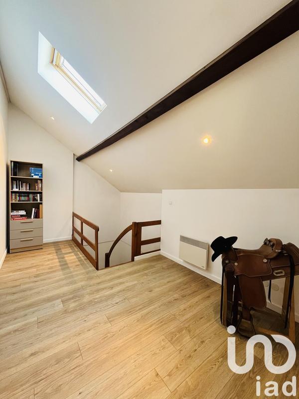 Maison - 200 m² - 5 pièces