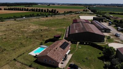 Maison de domaine équestre - 193 m² - 8 pièces