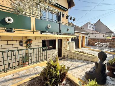 Maison - 174 m² - 7 pièces