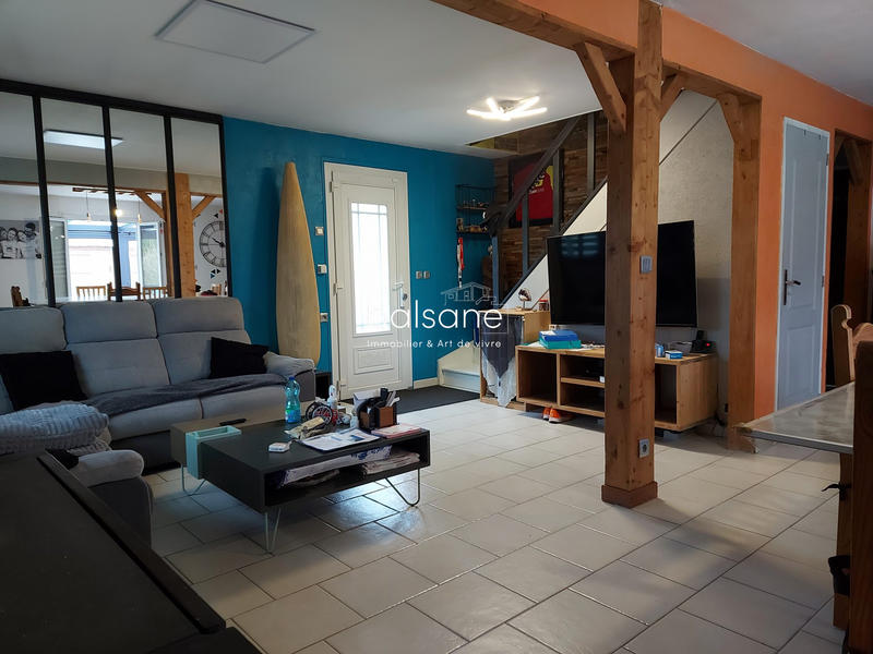 Maison - 95 m² - 4 pièces