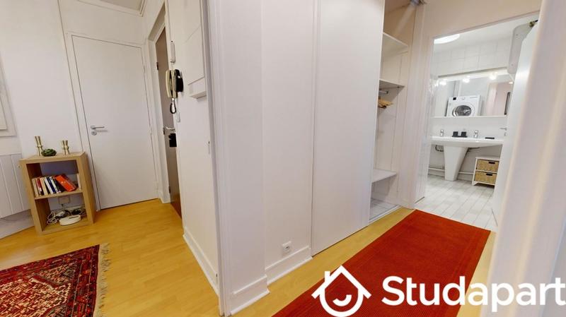 Chambre - 11 m² - 1 pièce