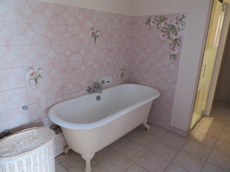 Maison - 152 m² - 8 pièces