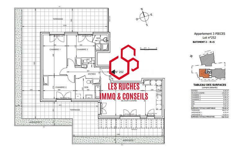 Appartement - 80 m² - 4 pièces
