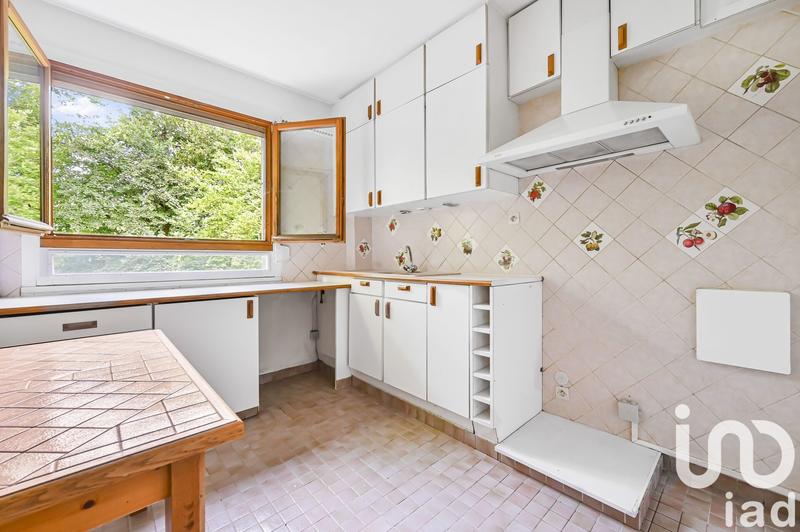 Appartement - 122 m² - 6 pièces