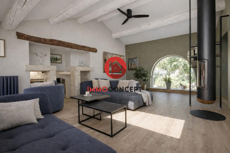 Maison ancienne - 205 m² - 9 pièces