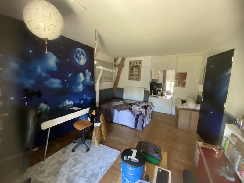 Maison - 260 m² - 8 pièces