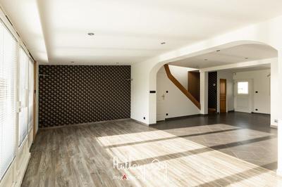 Maison de ville - 75 m² - 4 pièces