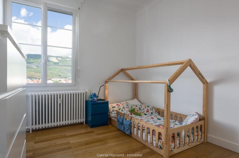 Appartement - 170 m² - 5 pièces