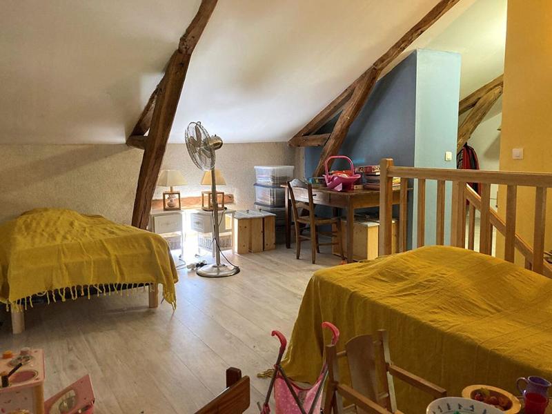 Maison - 380 m² - 11 pièces