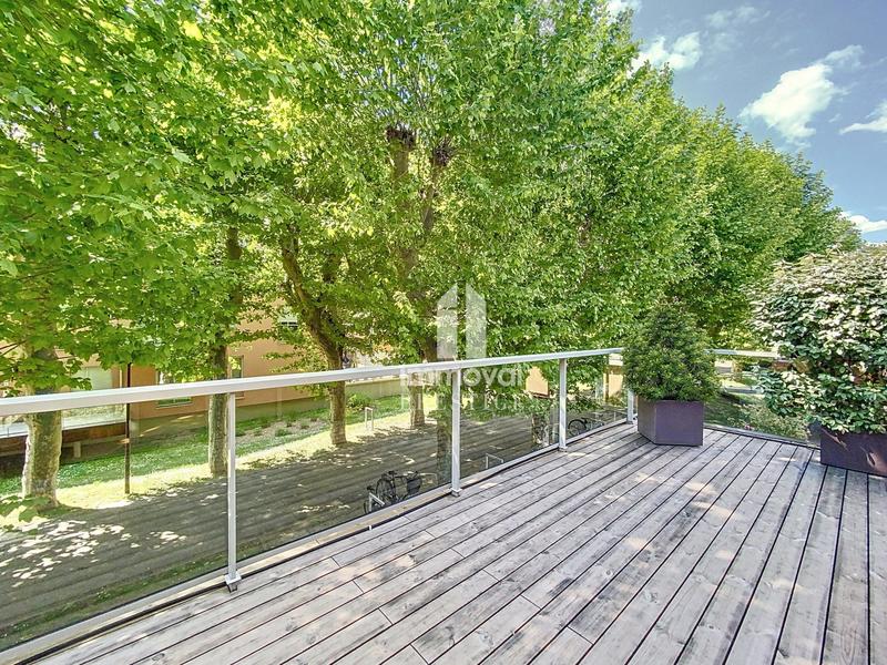 Appartement - 114 m² - 4 pièces