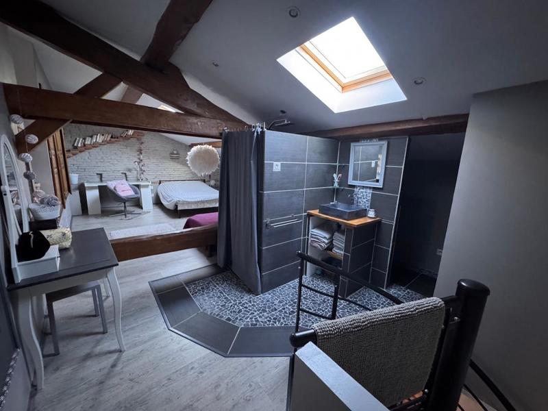 Maison de ville - 240 m² - 7 pièces