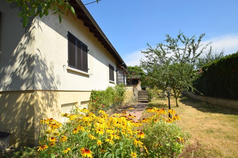 Maison - 201 m² - 6 pièces