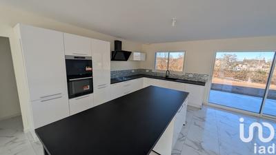 Maison - 142 m² - 4 pièces