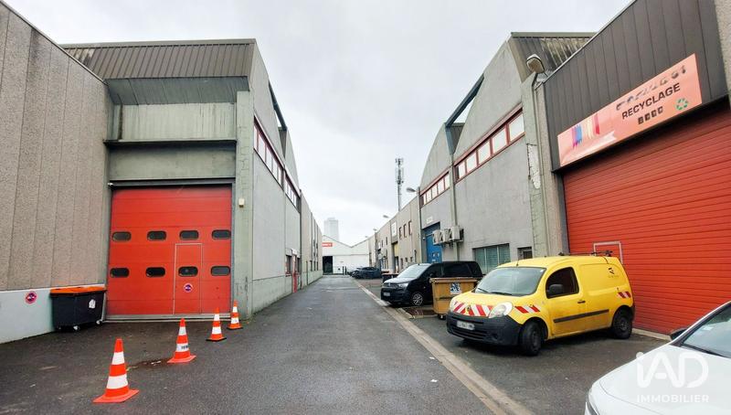 Local commercial - 83 m²