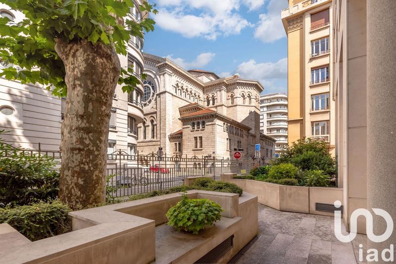 Appartement - 95 m² - 4 pièces