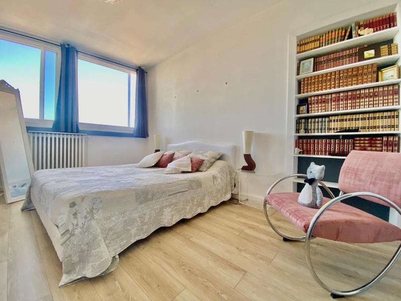 Appartement - 91 m² - 3 pièces