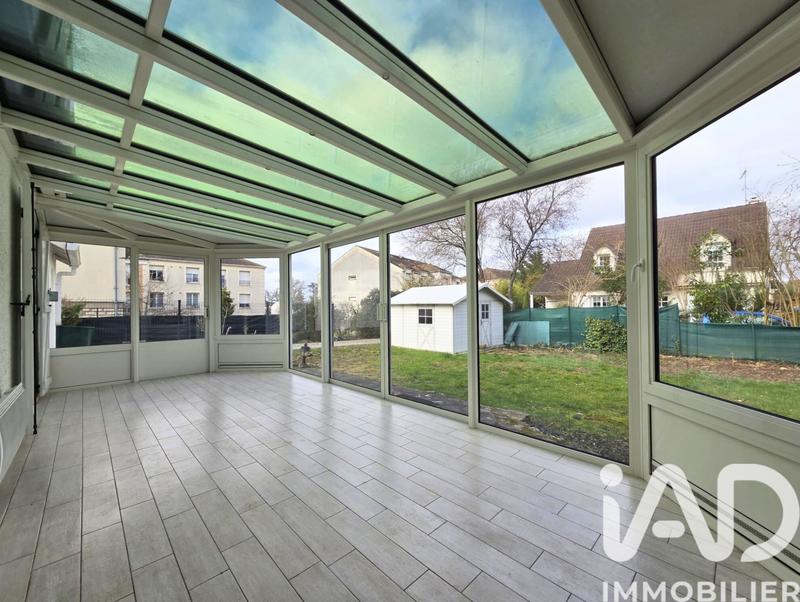 Maison - 121 m² - 5 pièces