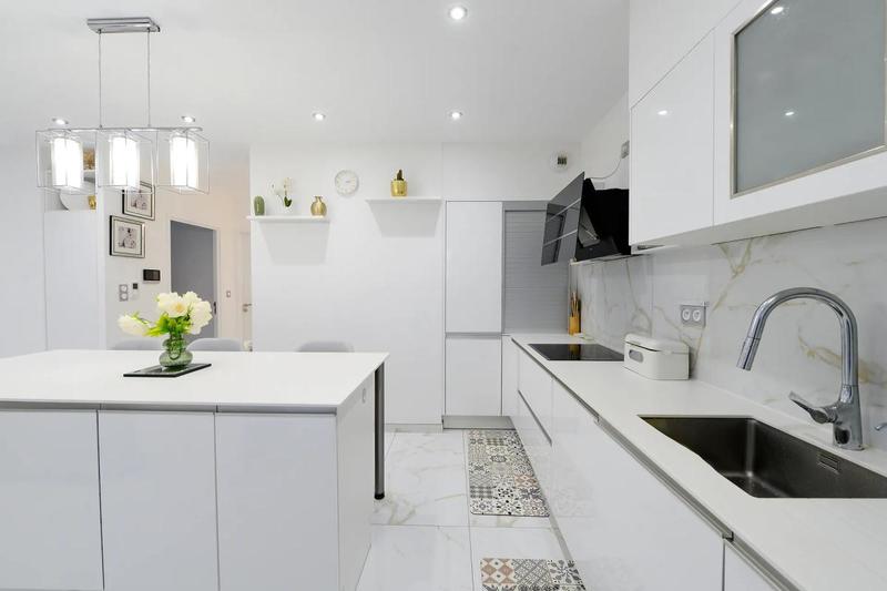 Maison - 143 m² - 5 pièces