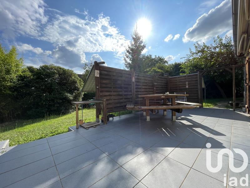 Maison - 122 m² - 6 pièces