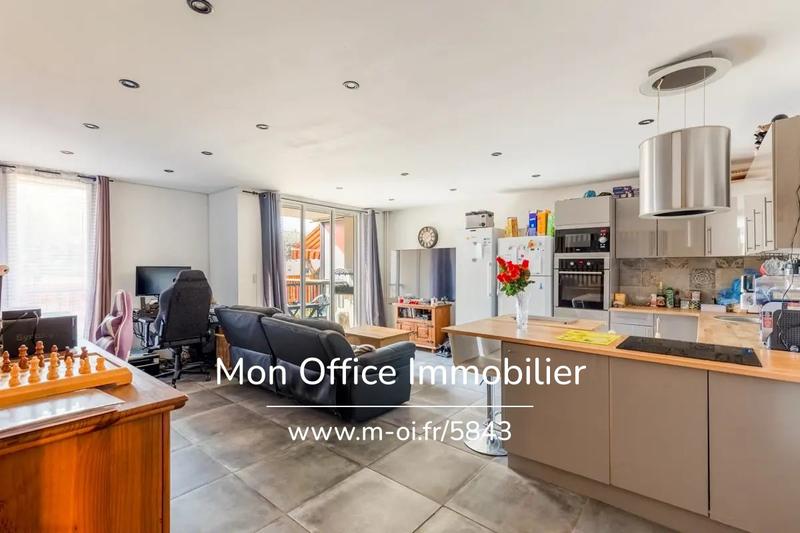 Appartement - 72 m² - 4 pièces