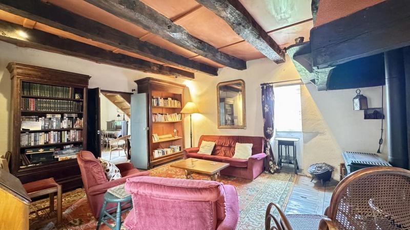 Maison - 150 m² - 8 pièces