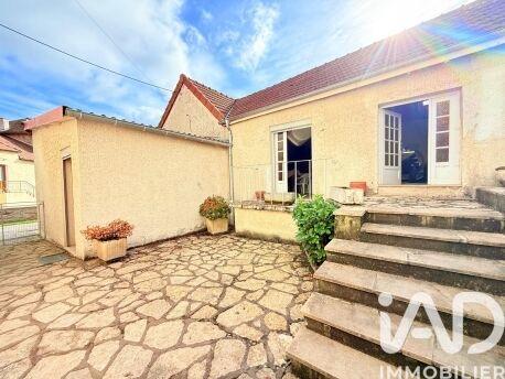 Maison de village - 153 m² - 6 pièces