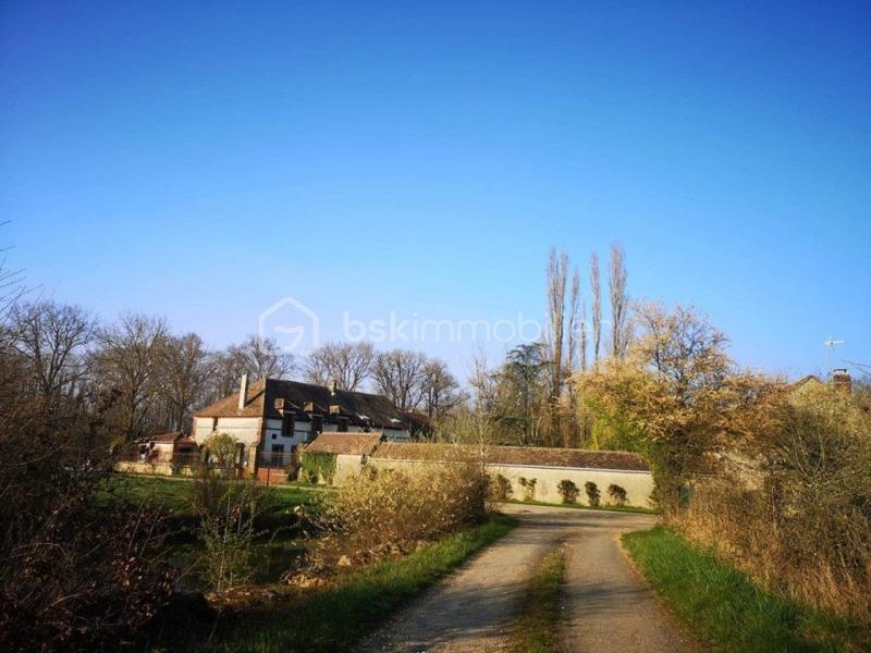 Propriété - 326 m² - 11 pièces