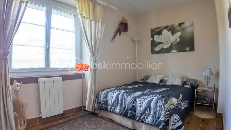 Propriété - 283 m² - 7 pièces