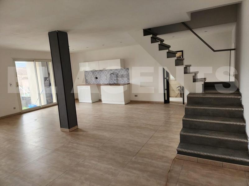 Maison - 122 m² - 6 pièces