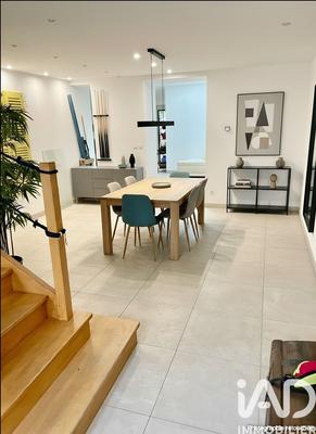 Maison de village - 240 m² - 8 pièces