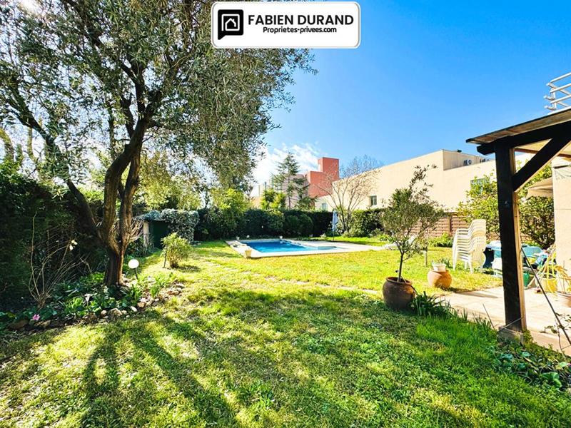 Appartement - 90 m² - 3 pièces