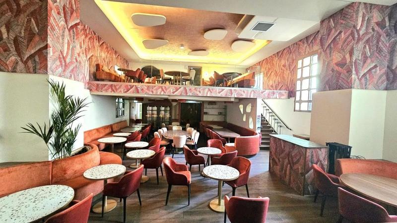 Local commercial - 220 m²